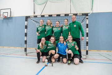 Bild 70 - B-Juniorinnen 2 Loewinnen Cup